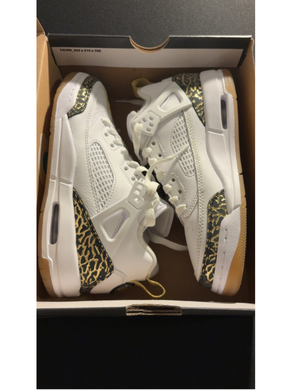 Air Jordan 4 Retro SE GS Tiger Stripes - White/Metallic Gold
